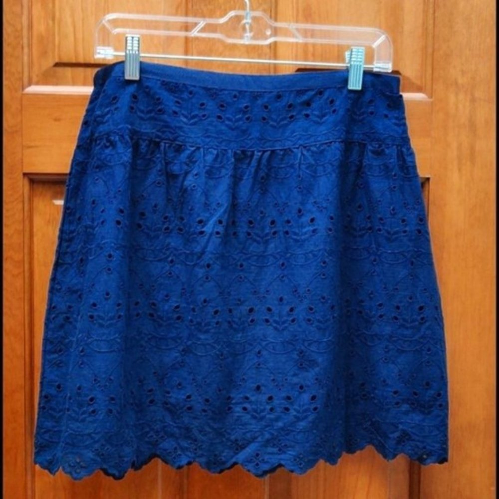 Max Studio Boho Navy Eyelet Lined Mini Skirt Preppy Size 8
